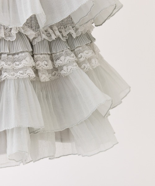 one after another NICE CLAUP（ワンアフターアナザーナイスクラップ）の「フリルティアードミニスカート（スカート・レディース・ホワイト/ブラック/グレー・FREE）」の6枚目の写真