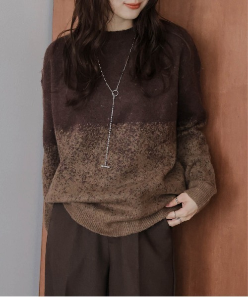 La-gemme（ラジェム）の「グラデーションニットプルオーバー（ニット/セーター・レディース・グレー/ピンク/ブラウン・フリー）」の2枚目の写真