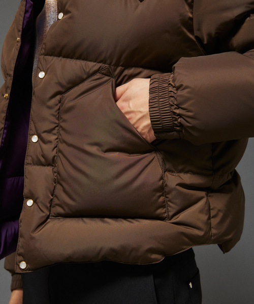 Rocky Mountain FeatherBed（ロッキー マウンテン フェザーベッド）の「Rocky Mountain Featherbed / ロッキーマウンテン 別注 クロップド ダウン（ダウンジャケット/コート・メンズ・ベージュ/ブラウン・44/40）」の12枚目の写真