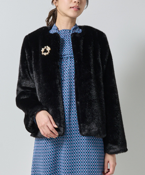 【新品未使用】ブローチ付きジャケット セール】【NARACAMICIE】ブローチ付きエコファージャケット（ムートン