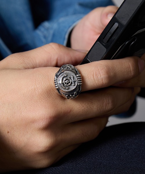 MAISON CLUB(メゾンクラブ)の「【MAISON CLUB】U.S.NAVY Ring TYPE-2 FreeSize / Silver925/ KUN(リング・メンズ・シルバー・FREE)」の3枚目の写真