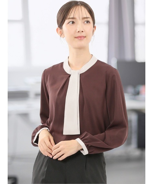 m.f.editorial（エムエフエディトリアル）の「【Tブラウス ストレッチ イージーケア】m.f.エディトリアルレディース 配色ボウタイ 長袖プルオーバーブラウス（シャツ/ブラウス・レディース・ブラック/ブラウン/ダークウッド・MEDIUM/LARGE）」の2枚目の写真