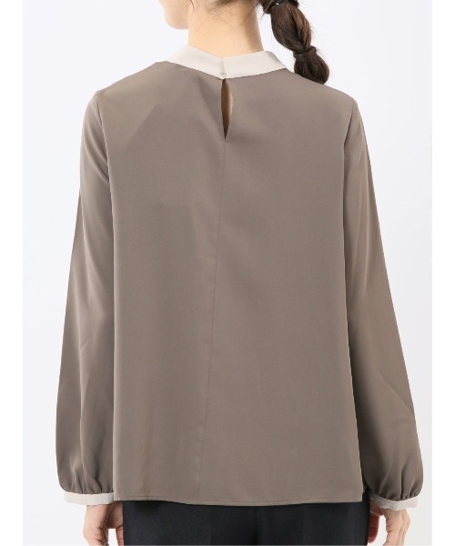 m.f.editorial（エムエフエディトリアル）の「【Tブラウス ストレッチ イージーケア】m.f.エディトリアルレディース 配色ボウタイ 長袖プルオーバーブラウス（シャツ/ブラウス・レディース・ブラック/ブラウン/ダークウッド・MEDIUM/LARGE）」の13枚目の写真