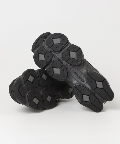 NEW BALANCE(ニューバランス)の「90/60(スニーカー・レディース・ブラック・22.5cm/23.0cm/23.5cm/24.0cm/24.5cm/25.0cm/25.5cm/26.0cm/26.5cm/27.0cm/27.5cm/28.0cm/28.5cm/29.0cm/30.0cm)」の5枚目の写真