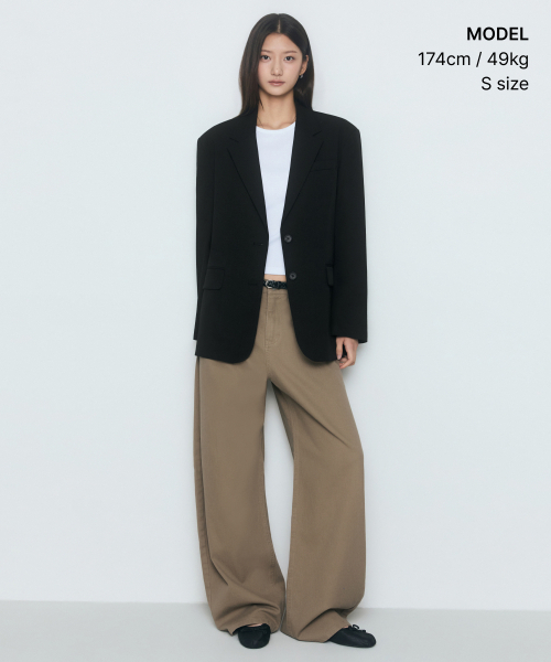 MUSINSA STANDARD WOMAN（ムシンサスタンダードウーマン）の「レディースオーバーサイズショルダーオーバーサイズブレザー[ブラック]（テーラードジャケット・レディース・その他・X-SMALL/SMALL/MEDIUM/LARGE）」の7枚目の写真