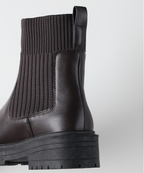 Right-on(ライトオン)の「【HONEYSUCKLE ROSE】サイドゴアミドルブーツ ニット素材 ボリュームソール おしゃれ(ブーツ・レディース・ブラック/ブラウン・M/L)」の9枚目の写真