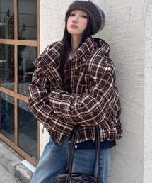 semplice（センプリチェ）の「チェック柄 フード付きショートダウンジャケット パフスリーブアウター（ダウンジャケット/コート）」