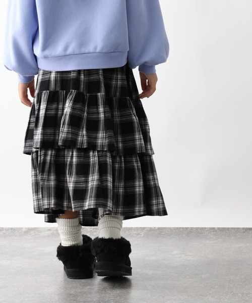 GLOBAL WORK(グローバルワーク)の「2wayティアードロングスカート/611227(スカート・キッズ・ブラック系/ブラック系9/ブラック系1/アイボリー・130cm/140cm/150cm/160cm)」の14枚目の写真