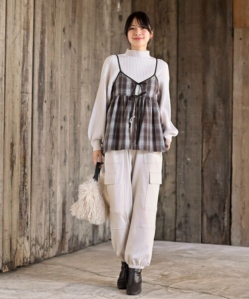 rps(アールピーエス)の「フロントリボン起毛チェックキャミソール(キャミソール・レディース・ブラック/ブラウン/ブルー・フリー)」の12枚目の写真