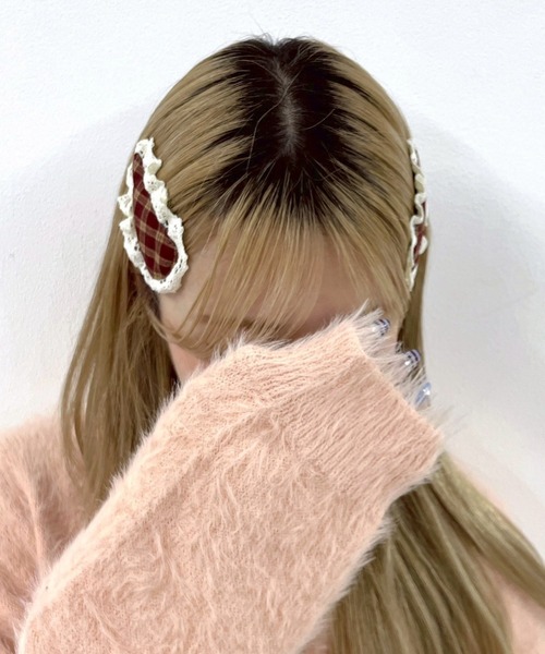 WEGO(ウィゴー)の「WEGO/【2点セット】フリルチェックパッチンピン(ヘアピン・レディース・ブルー系その他2/ブラック系その他2/ブラウン系その他2・FREE)」の4枚目の写真