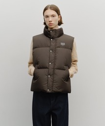MARITHE + FRANCOIS GIRBAUD（マリテフランソワジルボー）の「CLASSIC LOGO DOWN VEST（ベスト）」