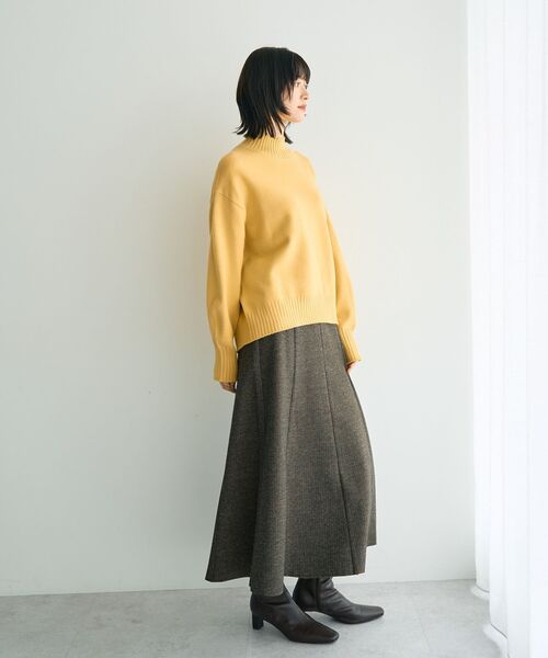 YECCA VECCA（イェッカヴェッカ）の「ワイドリブニット（ニット/セーター・レディース・イエロー/ブラック/ライトブルー/アイボリー・FREE）」の21枚目の写真