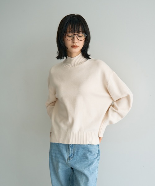 YECCA VECCA（イェッカヴェッカ）の「ワイドリブニット（ニット/セーター・レディース・イエロー/ブラック/ライトブルー/アイボリー・FREE）」の5枚目の写真