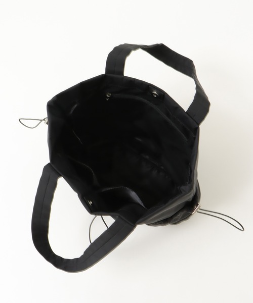 Cepica（セピカ）の「ギャザーポケットナイロントート（トートバッグ・レディース・アイボリー/ブラック・FREE）」の15枚目の写真