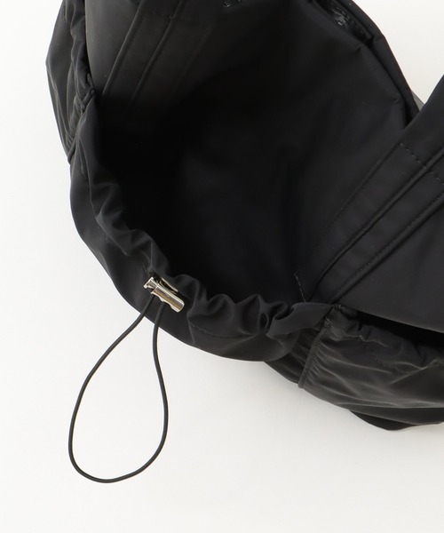 Cepica（セピカ）の「ギャザーポケットナイロントート（トートバッグ・レディース・アイボリー/ブラック・FREE）」の16枚目の写真