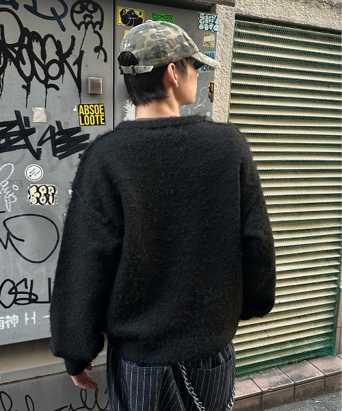 kutir(クティール)の「HENLEY NECK SHAGGY PULLOVER KNIT/ヘンリーネックシャギープルオーバーニット(ニット/セーター・メンズ・ネイビー/ブラウン/ブラック/カーキ・LARGE/MEDIUM)」の10枚目の写真