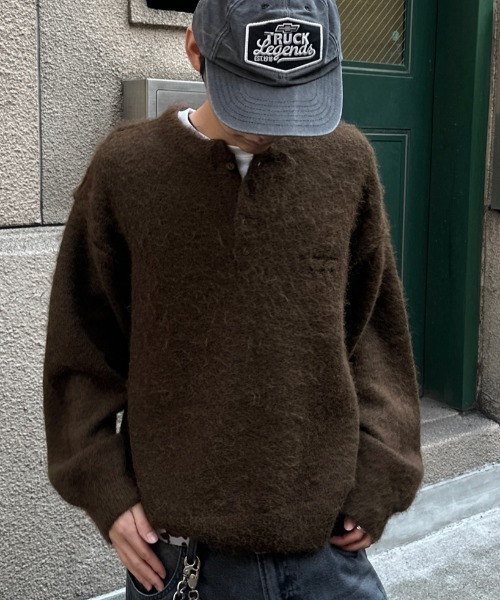 kutir(クティール)の「HENLEY NECK SHAGGY PULLOVER KNIT/ヘンリーネックシャギープルオーバーニット(ニット/セーター・メンズ・ネイビー/ブラウン/ブラック/カーキ・LARGE/MEDIUM)」の6枚目の写真