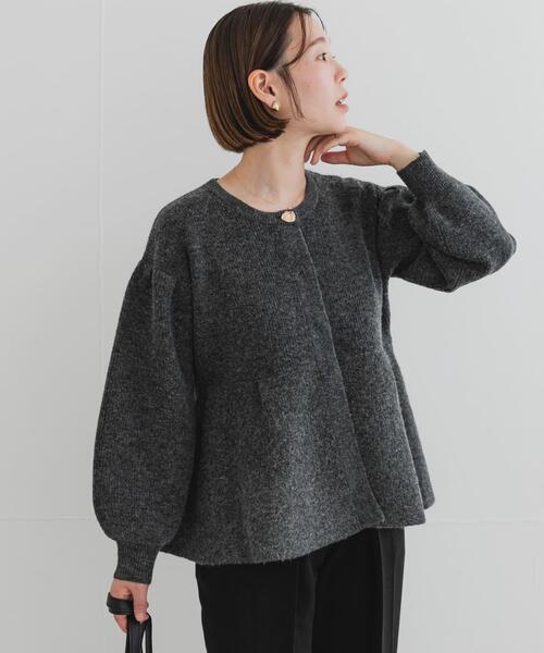 F by ROSSO(エフバイロッソ)の「F by ROSSO ペプラムボリュームスリーブカーディガン(カーディガン/ボレロ・レディース・ブラウン/チャコールグレー・FREE)」の5枚目の写真