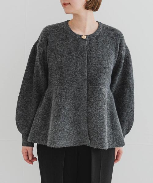 F by ROSSO(エフバイロッソ)の「F by ROSSO ペプラムボリュームスリーブカーディガン(カーディガン/ボレロ・レディース・ブラウン/チャコールグレー・FREE)」の12枚目の写真