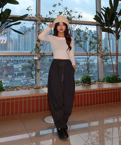 A NOTHING(アナッシング)の「HEAVY-TERRY BALLOON SWEAT PANTS (Charcoal)(スウェットパンツ・レディース・その他・LARGE/MEDIUM)」の4枚目の写真