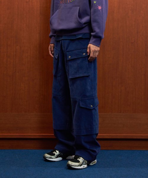 WMC(ダブリューエムシー)の「マルチポケットカーゴパンツ_NAVY(その他パンツ・メンズ・ネイビー・36(XL)/30(M)/32(L))」の1枚目の写真