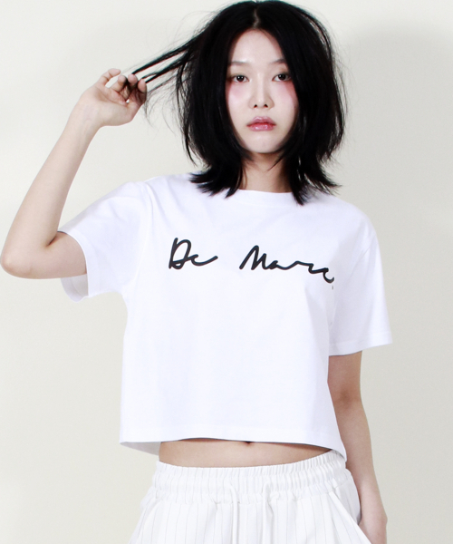 DEMARC(ドゥマーク)の「ROUGH WRITING TEXT-LOGO CROP T-SHIRT WHITE(Tシャツ/カットソー・レディース・その他・MEDIUM/LARGE)」の4枚目の写真