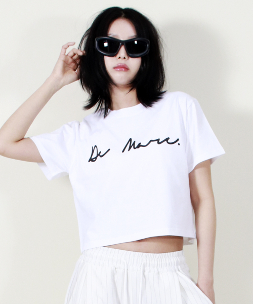 DEMARC(ドゥマーク)の「ROUGH WRITING TEXT-LOGO CROP T-SHIRT WHITE(Tシャツ/カットソー・レディース・その他・MEDIUM/LARGE)」の7枚目の写真