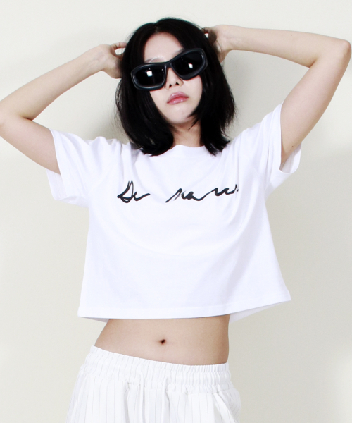 DEMARC(ドゥマーク)の「ROUGH WRITING TEXT-LOGO CROP T-SHIRT WHITE(Tシャツ/カットソー・レディース・その他・MEDIUM/LARGE)」の9枚目の写真