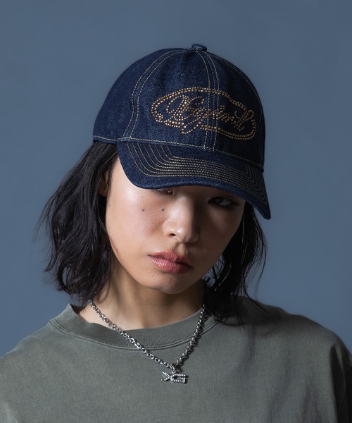 X-girl（エックスガール）の「RHINESTONE OVAL LOGO 6PANEL DENIM CAP（キャップ・レディース・ブラック/インディゴブルー/ライトインディゴブルー・ONE SIZE）」の3枚目の写真