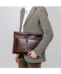 MATT（マット）の「クラシックアドバンレザーデバイスクラッチバッグ（ツートンブラウン）B41351（クラッチバッグ）」