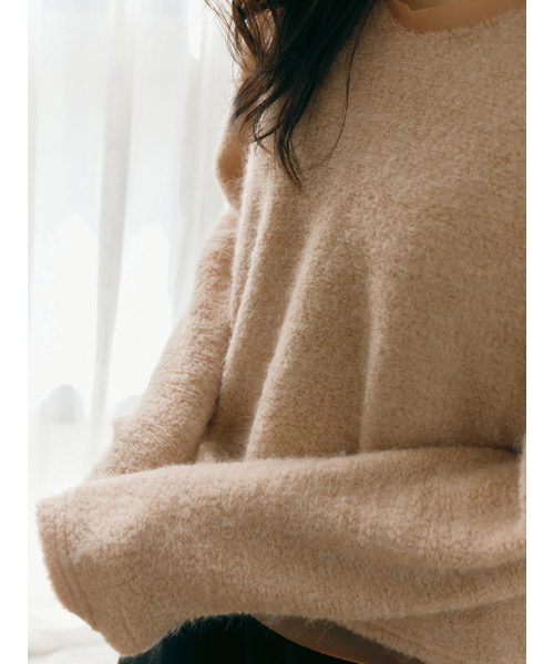 Yuje（ユジェ）の「FLUFFY SILK KNIT (5color)（Tシャツ/カットソー・レディース・スカイブルー/ブラック/アイボリー/ピンクベージュ/PINK・SMALL/MEDIUM）」の16枚目の写真