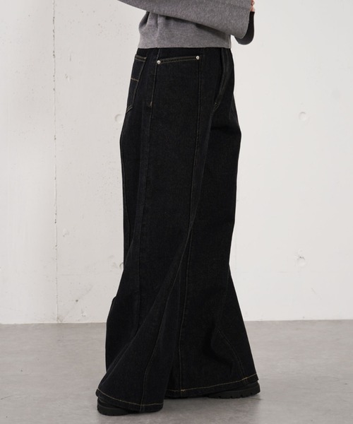 archives（アルシーヴ）の「ロゴ刺繍ワイドデニム（デニムパンツ・レディース・ブルー/ロイヤルブルー/ブラック・MEDIUM/SMALL）」の18枚目の写真