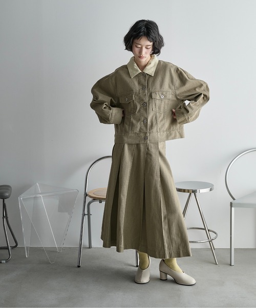 THE YOn（ザヨン）の「ブロックプリーツフレアスカート　デニム/ツイル（スカート・レディース・ライトブルー/グレイッシュベージュ/ブラック/セージグリーン・M/S）」の13枚目の写真