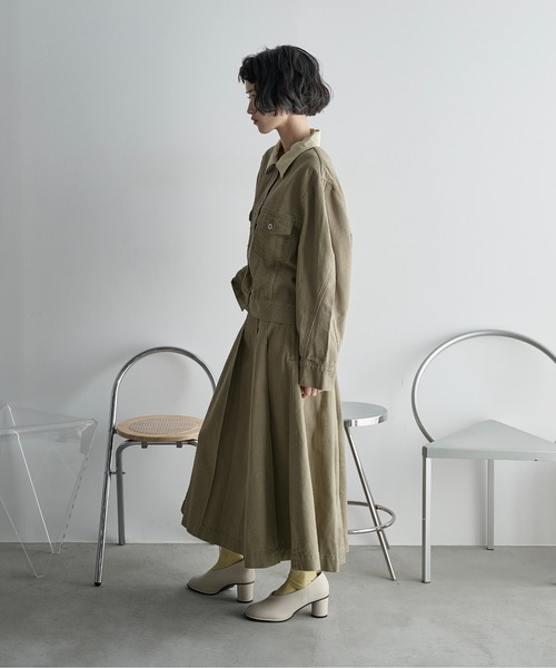 THE YOn（ザヨン）の「ブロックプリーツフレアスカート　デニム/ツイル（スカート・レディース・ライトブルー/グレイッシュベージュ/ブラック/セージグリーン・M/S）」の14枚目の写真