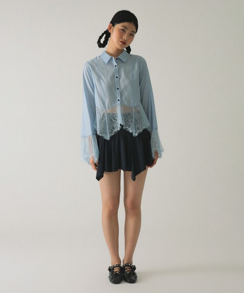 Ray BEAMS（レイビームス）の「レース キリカエ フレア スリーブ シャツ（シャツ/ブラウス・レディース・ホワイト系その他6/サックスブルー・ONE SIZE）」の3枚目の写真