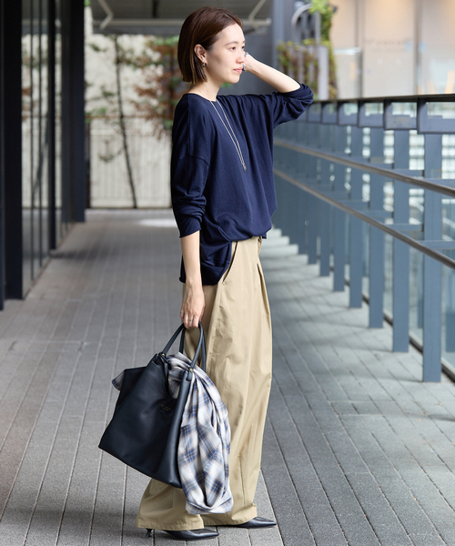SLOBE IENA(スローブイエナ)の「《接触冷感/WEB限定/追加》ライトチノタックカーブトラウザー(チノパンツ・レディース・ブラック/ベージュ・36/38)」の13枚目の写真