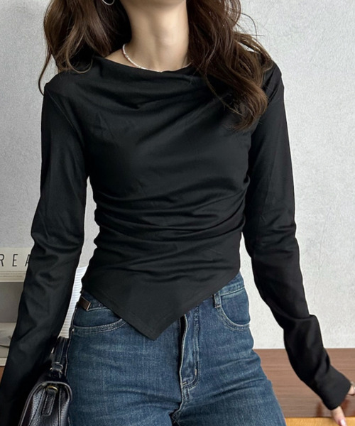 Eclat one(エクラワン)の「【Eclat one】ドレープネック アシンメトリー 長袖 カットソー(Tシャツ/カットソー・レディース・アイボリー/ブラック/チャコール・FREE)」の10枚目の写真