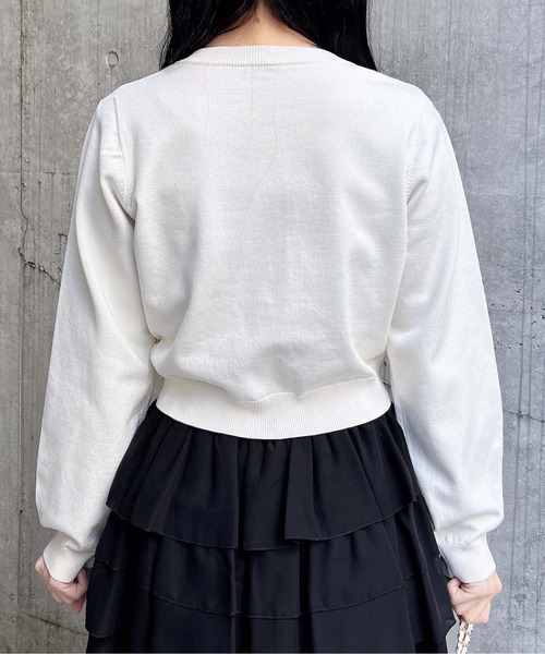 INGNI（イング）の「ビジューボタンニットカーディガン（カーディガン/ボレロ・レディース・ホワイト系その他4/オフホワイト/レッド/ネイビー/イエロー・M）」の11枚目の写真