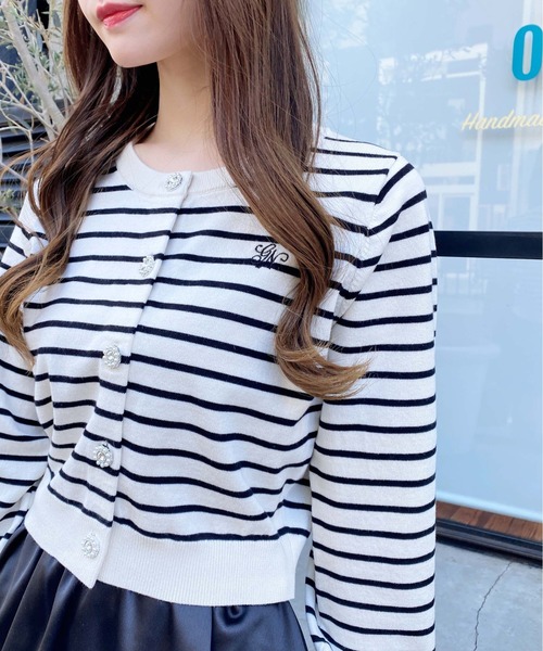 INGNI（イング）の「ビジューボタンニットカーディガン（カーディガン/ボレロ・レディース・ホワイト系その他4/オフホワイト/レッド/ネイビー/イエロー・M）」の17枚目の写真