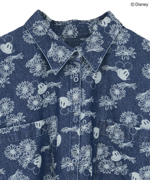 Disney（ディズニー）の「ミッキー&フレンズ/花柄デニムシャツ（シャツ/ブラウス・レディース・インディゴブルー/ライトインディゴブルー・FREE）」の10枚目の写真