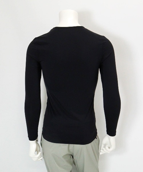 archivio(アルチビオ)の「<MENS>UV冷感クルーネックインナー(その他トップス・メンズ・ホワイト/ブラック・LL/L/M)」の3枚目の写真