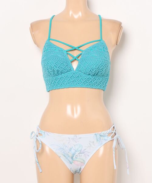 ストラッピービキニヘルシーリーフ柄【Beach Queen（ビーチクイーン