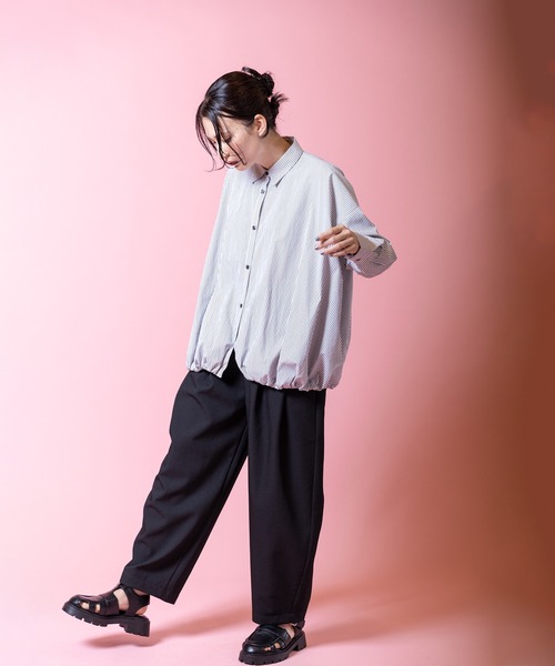 OSMOSIS（オズモーシス）の「タックカーブパンツ（その他パンツ・レディース・ブラウン/ブルー/ブラック/アイボリー・ONE SIZE）」の17枚目の写真