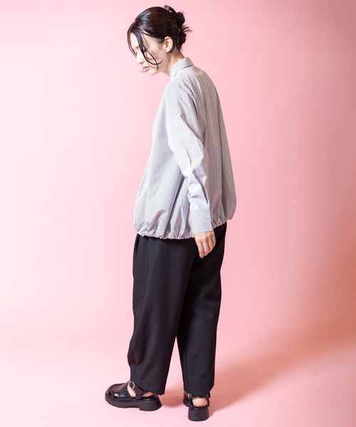 OSMOSIS（オズモーシス）の「タックカーブパンツ（その他パンツ・レディース・ブラウン/ブルー/ブラック/アイボリー・ONE SIZE）」の18枚目の写真
