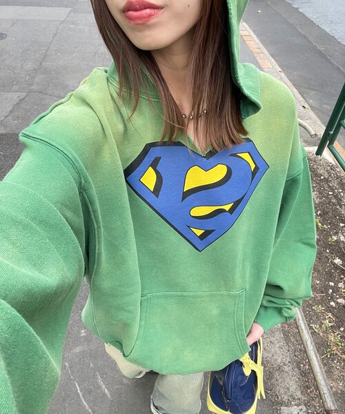 RePRODUCTION LABEL（リプロダクションレーベル）の「【RePRODUCTION LABEL / リプロダクションレーベル】スキッパーフーディースウェット（パーカー・レディース・グレー/グリーン・FREE）」の2枚目の写真