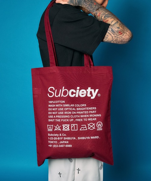 Subciety（サブサエティ）の「Label tote bag（トートバッグ・メンズ・ブルー/ブラック×ブルー/グリーン/ブラウン/バーガンディー/ブラック×ホワイト/ホワイト/スカイブルー/イエロー/オレンジ・FREE）」の9枚目の写真