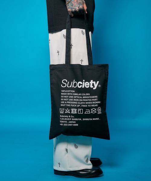 Subciety（サブサエティ）の「Label tote bag（トートバッグ・メンズ・ブルー/ブラック×ブルー/グリーン/ブラウン/バーガンディー/ブラック×ホワイト/ホワイト/スカイブルー/イエロー/オレンジ・FREE）」の22枚目の写真