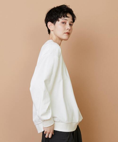 FRAPBOIS（フラボア）の「デイリートレーナー（スウェット・レディース・ホワイト/ブラック/グレー・1/2）」の16枚目の写真