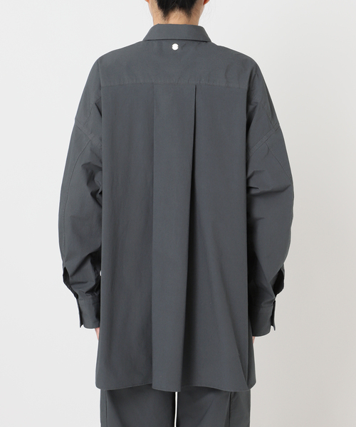 Spick & Span(スピックアンドスパン)の「NATURAL DYE BIG SH / ナチュラルダイビッグシャツ(シャツ/ブラウス・レディース・チャコールグレー/ライトグレー/ブラウン・FREE)」の13枚目の写真