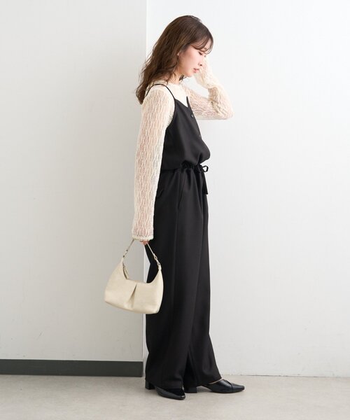 Kastane(カスタネ)の「【一部店舗限定/S.Mサイズ展開/セットアップ対応】B キャミコンビネゾン(つなぎ/オールインワン・レディース・ブラック/アイボリー/ベージュ・MEDIUM/SMALL)」の6枚目の写真